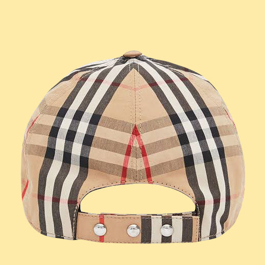 Burberry TB Vintage Monogram Check Cap